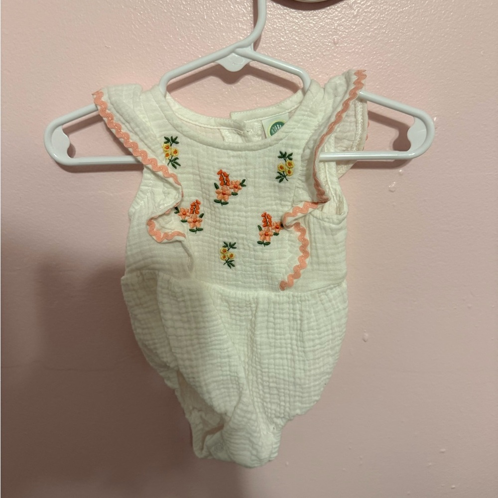 White Baby Romper with Floral Embroidery